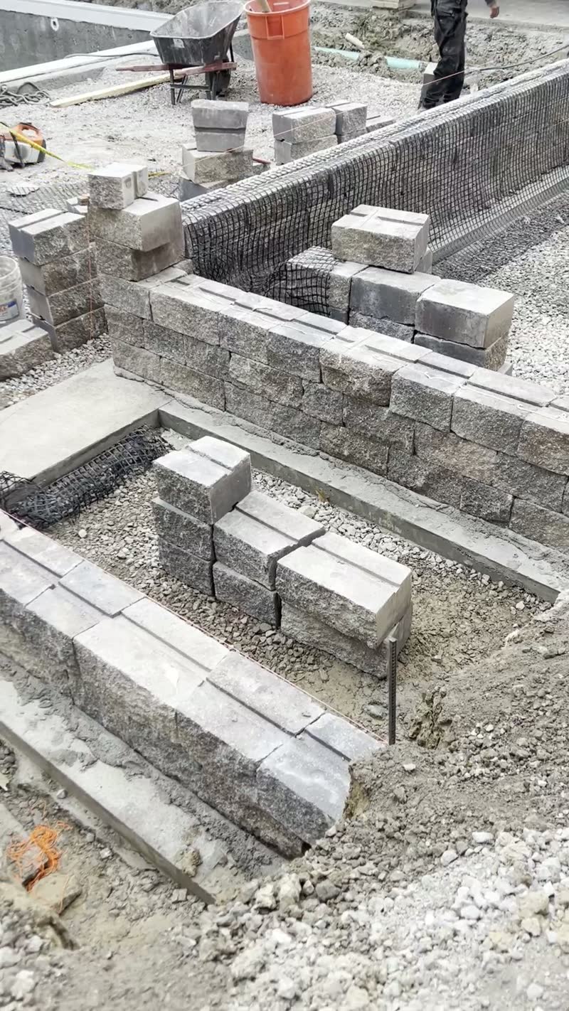 Granite Steps & Seat Wall